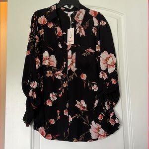 Juniors’ Candie’s Roll-Tab Blouse